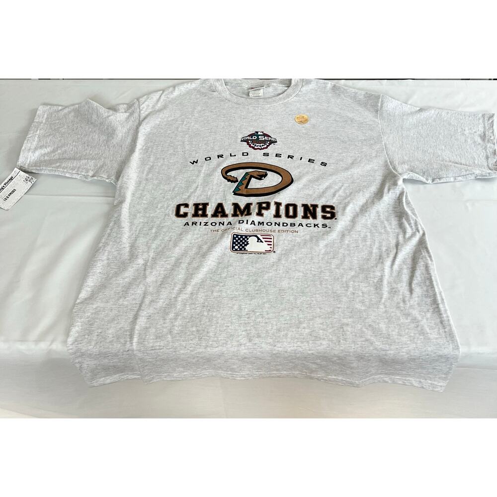 Chase Men's Size XL TShirt Vtg Arizona Diamondbacks 2001 World Series Champions
